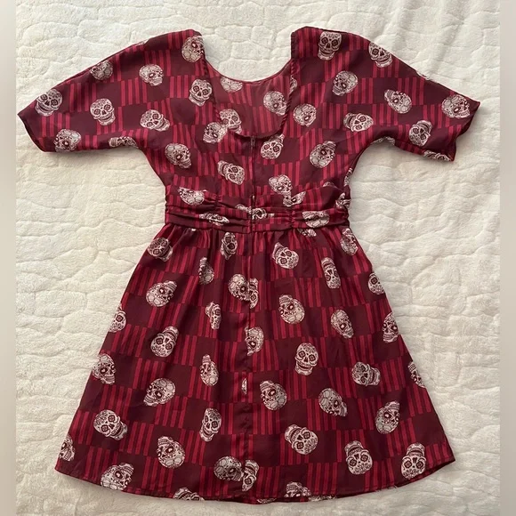XHILARATION SUGAR SKULL PRINT FIT AND FLARE MINI DRESS RED size S - Picture 4 of 8